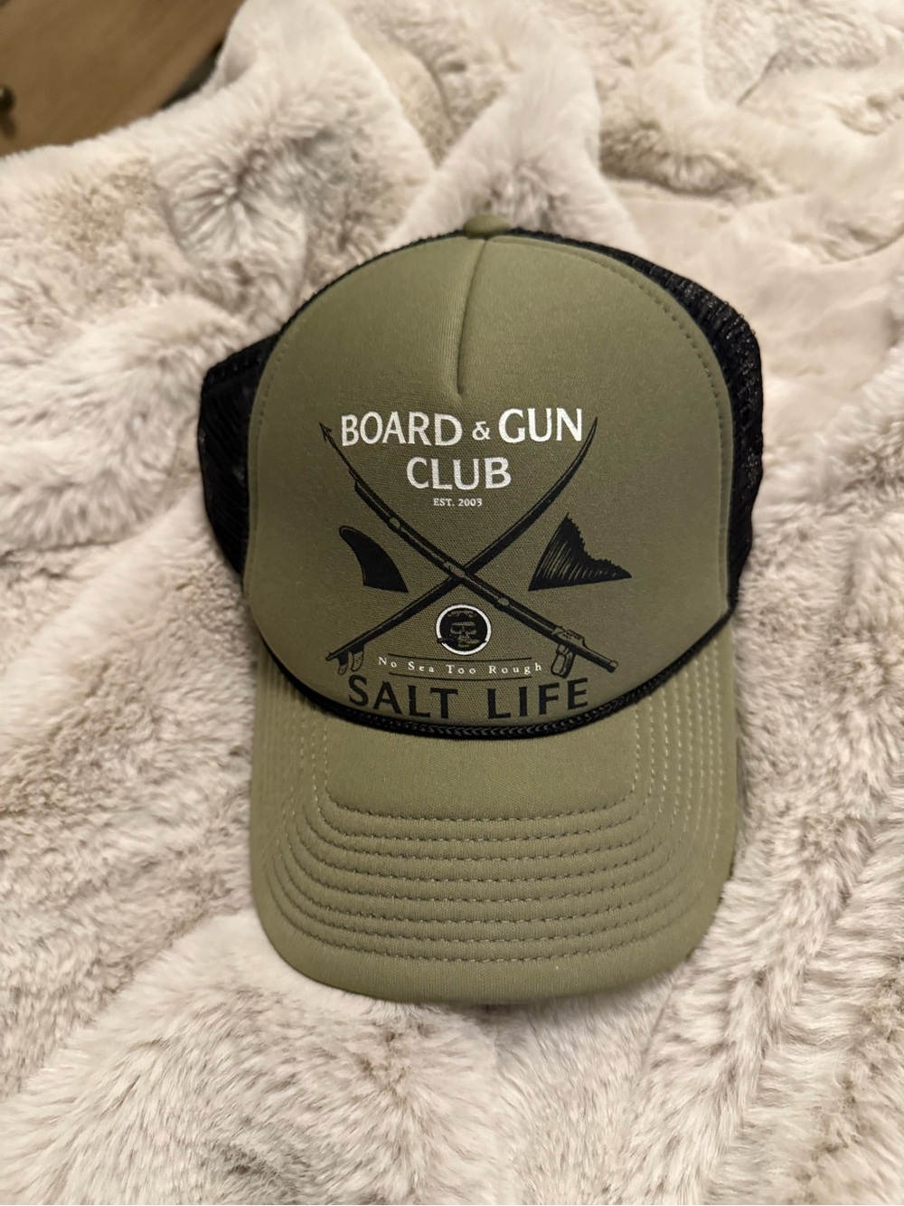 Salt Life Black and Olive Men’s Mesh Hat